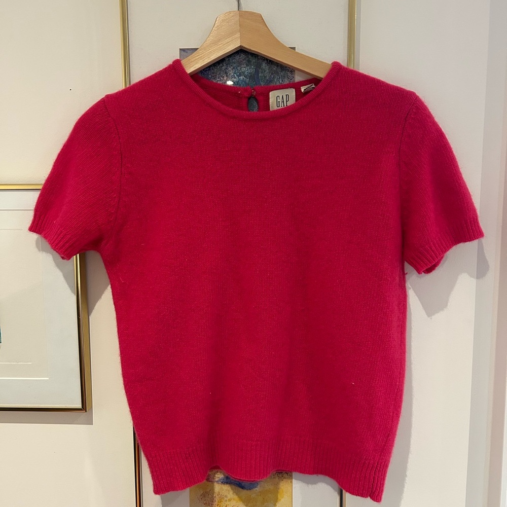Vintage Gap Sweater and T-shirt set